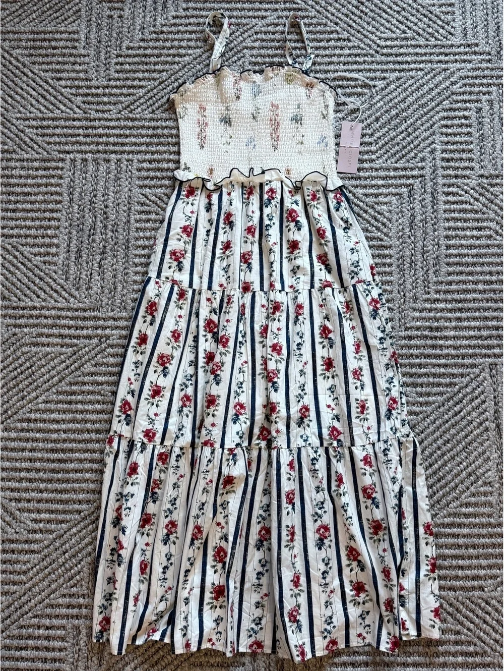 NWT Smocked Floral Tiered Maxi Dress By White Closet size L - Picture 2 of 6